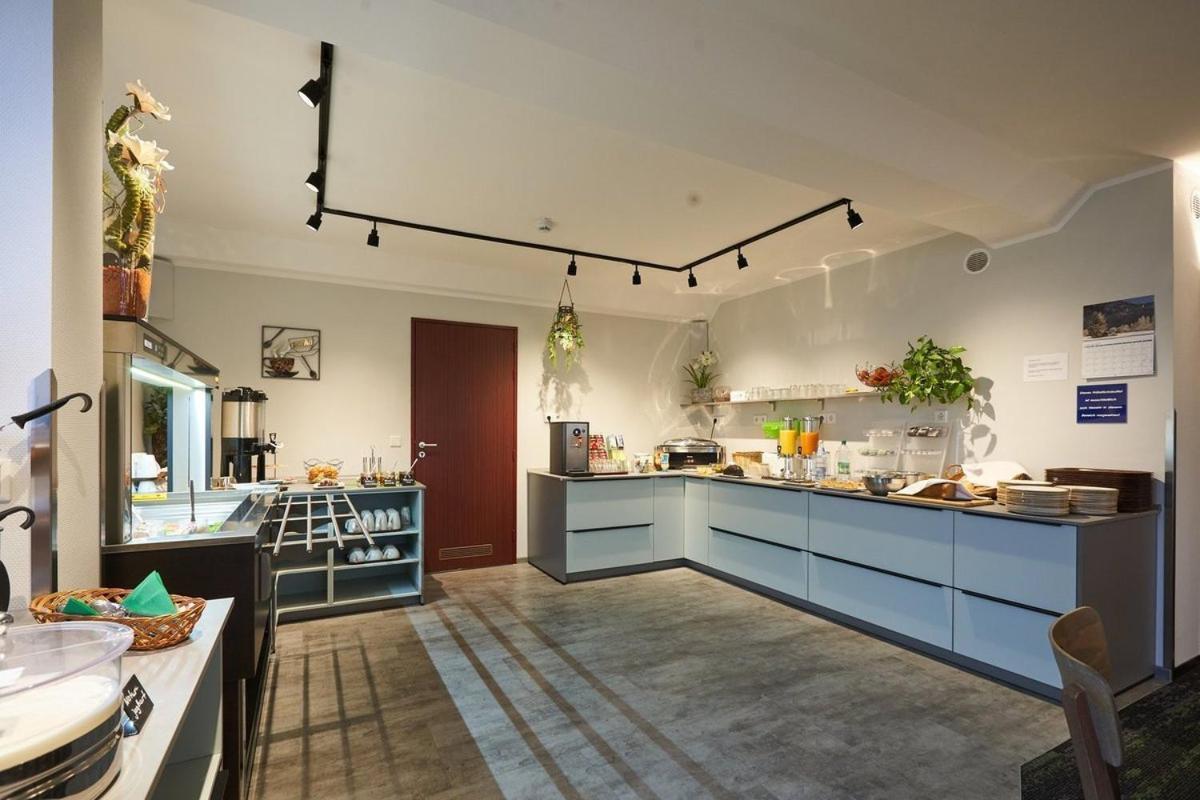 Hotel Anhalt Brehna Ngoại thất bức ảnh