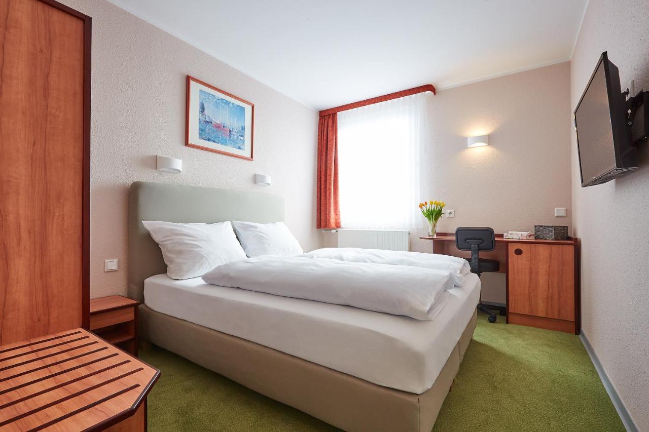 Hotel Anhalt Brehna Ngoại thất bức ảnh